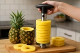 Ananas schillen zonder geknoei: het slimme keukenhulpje voor snelle, veilige ringen